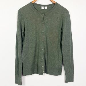 GAP Women’s Classic Button-Front Cardigan | Green | Size M